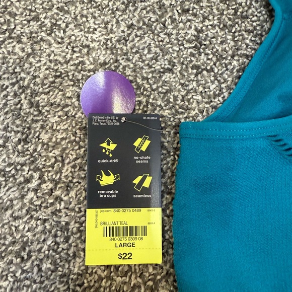 ๐SALE๐
Medium Support Sports Bra - Picture 4 of 4